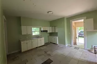1027 W Riverview Ave, Dayton, OH 45402 - Photo 17