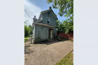 1027 W Riverview Avenue, Dayton, OH 45402 - Photo 5
