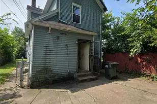 1027 W Riverview Ave, Dayton, OH 45402 - Photo 5
