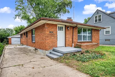 804 Oakleaf Drive, Dayton, OH 45417 - Photo 1