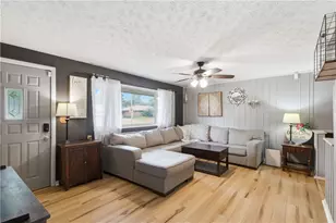 4930 Powell Rd, Dayton, OH 45424 - Photo 5
