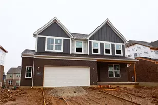 660 Goldfinch Dr, Beavercreek, OH 45434 - Photo 1