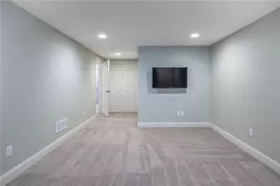 10138 Benham Dr, Washington Twp, OH 45458 - Photo 39