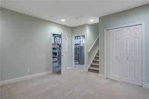 10138 Benham Dr, Washington Twp, OH 45458 - Photo 41