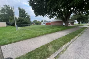 1153 Greenfield Dr, Troy, OH 45373 - Photo 3