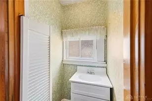 121 E Main St, West Carrollton, OH 45449 - Photo 19