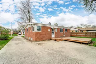 2417 Olson Dr, Kettering, OH 45420 - Photo 39