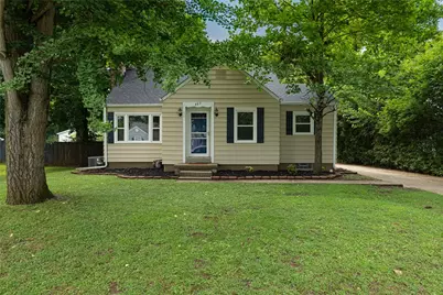 407 W Lomar Avenue, Carlisle, OH 45005 - Photo 1