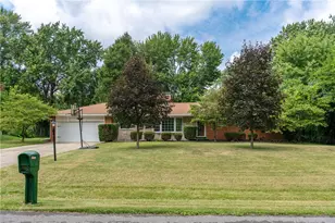 3426 Napanee Dr, Beavercreek, OH 45430 - Photo 5