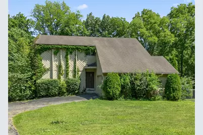 6006 Lynnaway Drive, Dayton, OH 45415 - Photo 1
