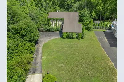 6006 Lynnaway Drive, Dayton, OH 45415 - Photo 3