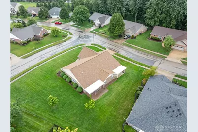1295 Candlelite Lane, Fairborn, OH 45324 - Photo 43
