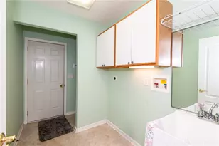 1295 Candlelite Ln, Fairborn, OH 45324 - Photo 35
