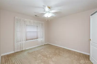 1295 Candlelite Lane, Fairborn, OH 45324 - Photo 29