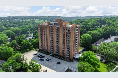 2230 S Patterson Boulevard #51, Dayton, OH 45409 - Photo 3