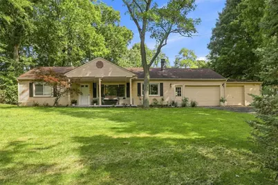 29 W Blossom Hill Road, West Carrollton, OH 45449 - Photo 1