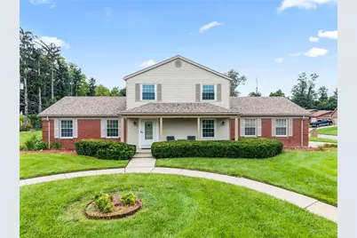 4800 Shiloh View Drive, Dayton, OH 45415 - Photo 1