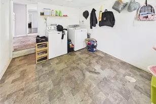 512 E Main St, Greenville, OH 45331 - Photo 7
