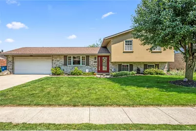 562 Hathaway Trail, Tipp City, OH 45371 - Photo 3
