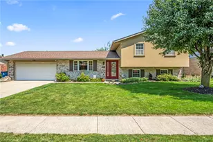 562 Hathaway Trail, Tipp City, OH 45371 - Photo 3