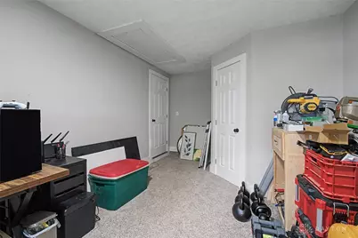 6798 Arnold Avenue, Enon Vlg, OH 45323 - Photo 29