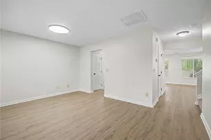 1220 Sunset Dr, Englewood, OH 45322 - Photo 9