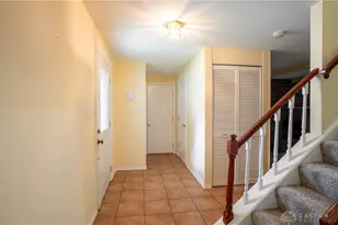 301 Topton Dr, Vandalia, OH 45377 - Photo 5