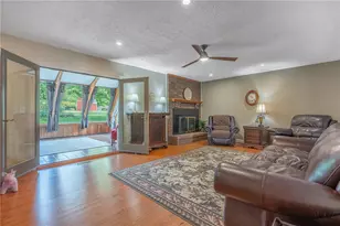 9010 S Normandy Ln, Dayton, OH 45458 - Photo 5