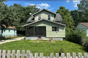 124 S West End Ave, Dayton, OH 45417 - Photo 1