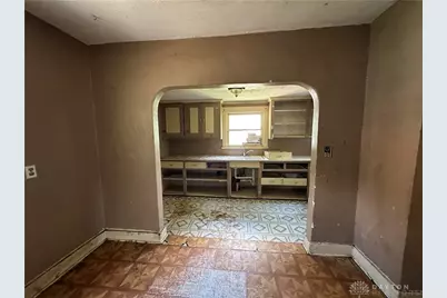 124 S West End Avenue, Dayton, OH 45417 - Photo 17