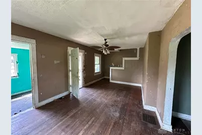 124 S West End Avenue, Dayton, OH 45417 - Photo 13
