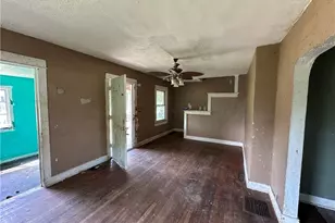 124 S West End Ave, Dayton, OH 45417 - Photo 13