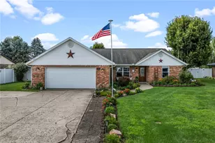 4737 Cottonville Rd, Jamestown Vlg, OH 45335 - Photo 1