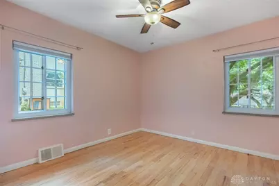 125 Napoleon Drive, Dayton, OH 45429 - Photo 17