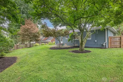 125 Napoleon Drive, Dayton, OH 45429 - Photo 31