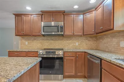 2854 Kemp Road, Beavercreek, OH 45431 - Photo 7