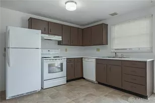 7535 Mt Hood, Dayton, OH 45424 - Photo 5