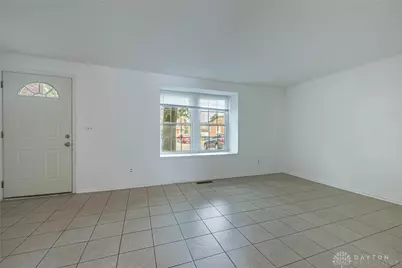 7535 Mount Hood, Dayton, OH 45424 - Photo 3