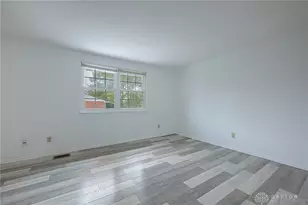 7535 Mt Hood, Dayton, OH 45424 - Photo 13