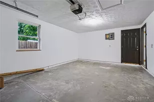 5916 Longford Rd, Huber Heights, OH 45424 - Photo 33