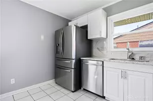 5777 Jassamine Dr, Dayton, OH 45449 - Photo 11