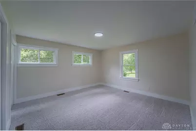 759 N Hampton Road, Bethel Twp, OH 45504 - Photo 27