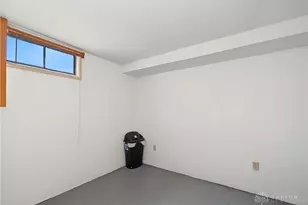 415 S Stadium Dr, Xenia, OH 45385 - Photo 29