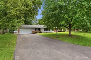 5544 Waterloo Rd, Washington Twp, OH 45459 - Photo 3