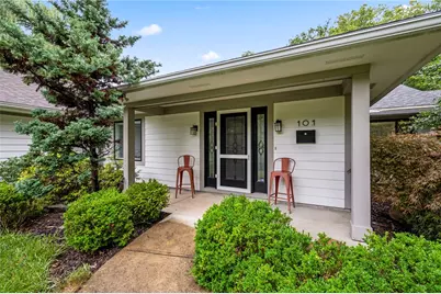 101 Thruston Boulevard, Oakwood, OH 45409 - Photo 1