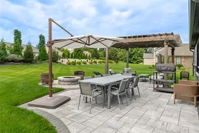 2026 Lariat Court, Dayton, OH 45458 - Photo 35