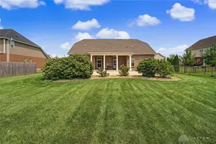 9613 Linden Brook Dr, Centerville, OH 45458 - Photo 7