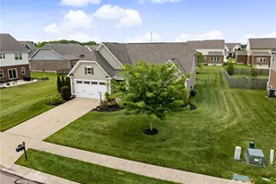 9613 Linden Brook Dr, Centerville, OH 45458 - Photo 11