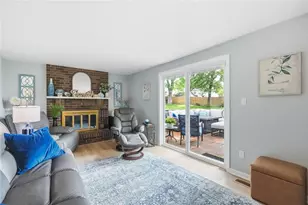 5320 Honeyleaf Way, Riverside, OH 45424 - Photo 17