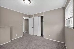 5279 Ferngrove Dr, Dayton, OH 45432 - Photo 9
